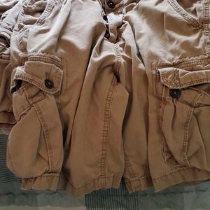 AEO Men's cargo shorts